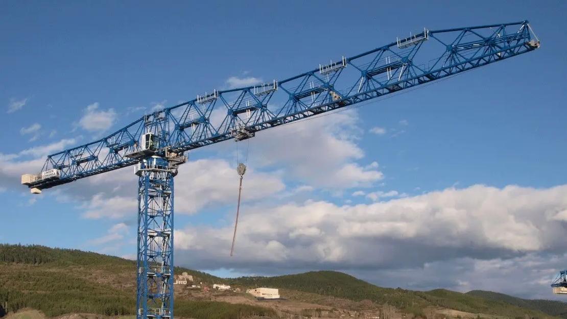 塔機世界.#塔吊 #塔機租賃 #塔式起重機 #塔機